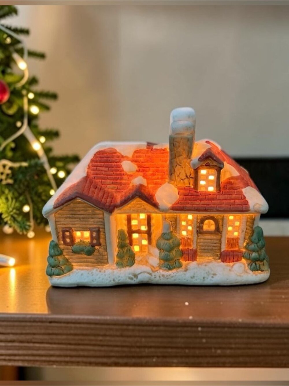 Vintage Lighted House American MCM Porcelain Hand Painted Christmas Holiday 1993 - Picture 2 of 16
